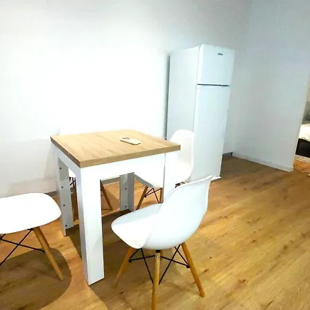 Elegante Estudio En 아파트
